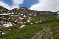 The trail towards Chammhüttli