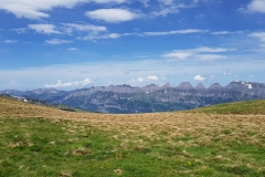 The view from the top of the ridge looking towards Flumsberg