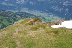 The trail leading from the summit of Guscha
