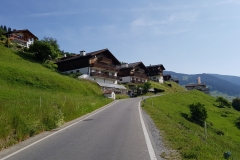 The road from Gruppenhaus Curtginet approaching Andiast